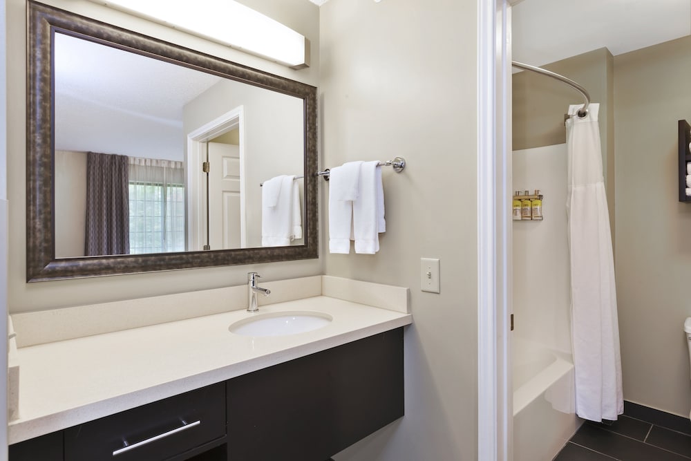 Staybridge Suites Detroit Utica by IHG - photo 29