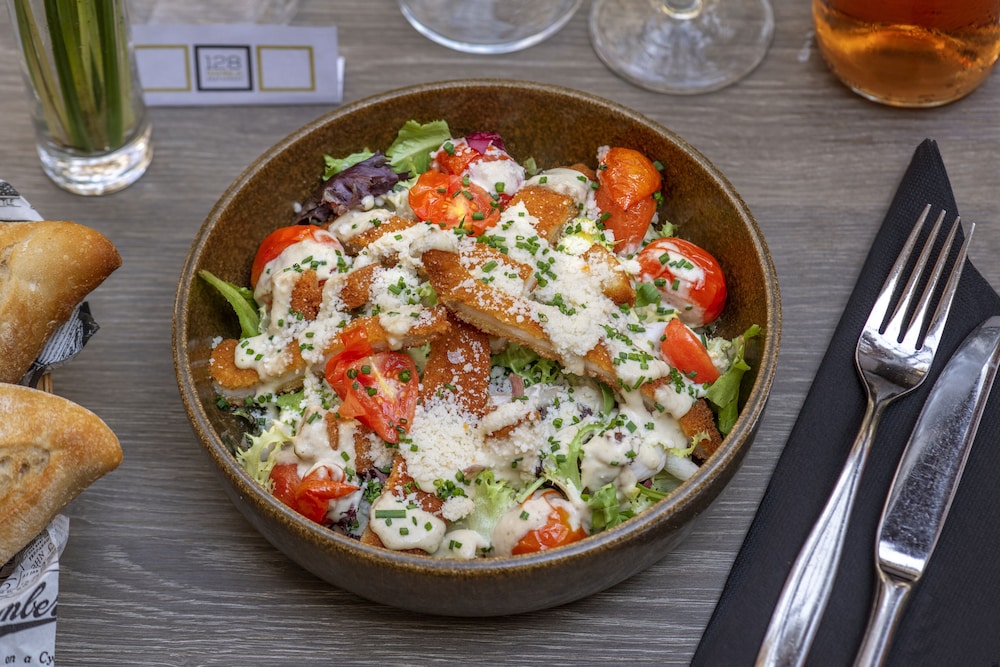 מזון ומשקאות