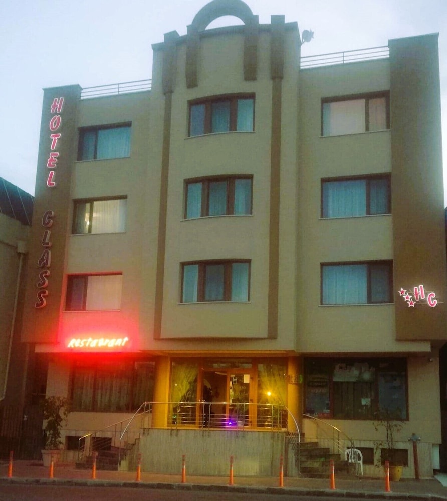 Hotel Class - carbon neutral hotel in Constanta