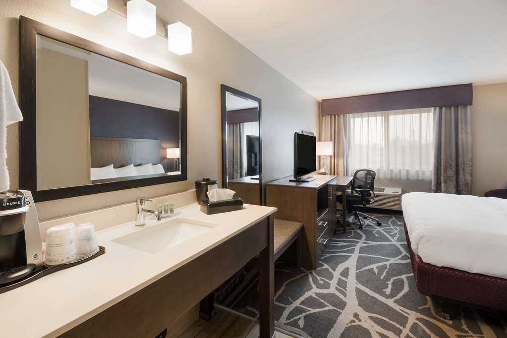 Best Western McMinnville Inn - photo 23