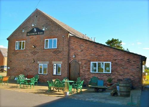Brandreth Barn — 4-Star Luxury Hotel in Burscough, United Kingdom