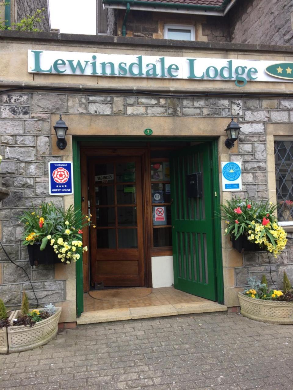 Lewinsdale Lodge — 4-Star Luxury Hotel in Weston-Super-Mare, United Kingdom