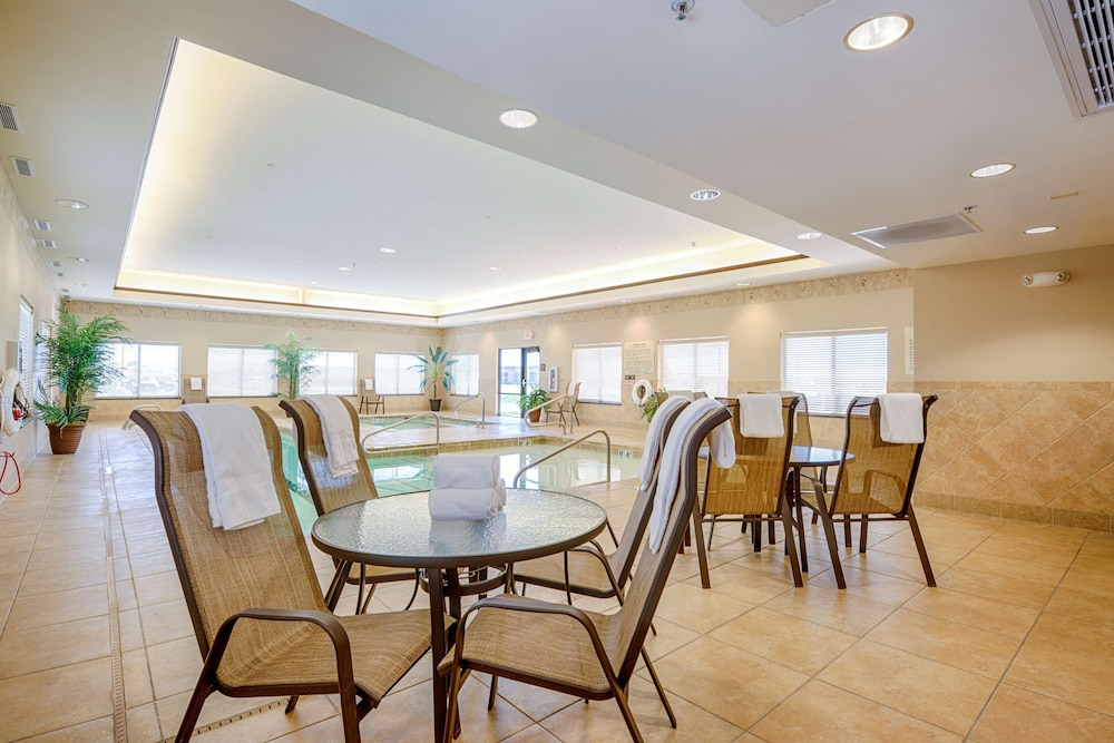 Hampton Inn & Suites Pinedale - photo 27