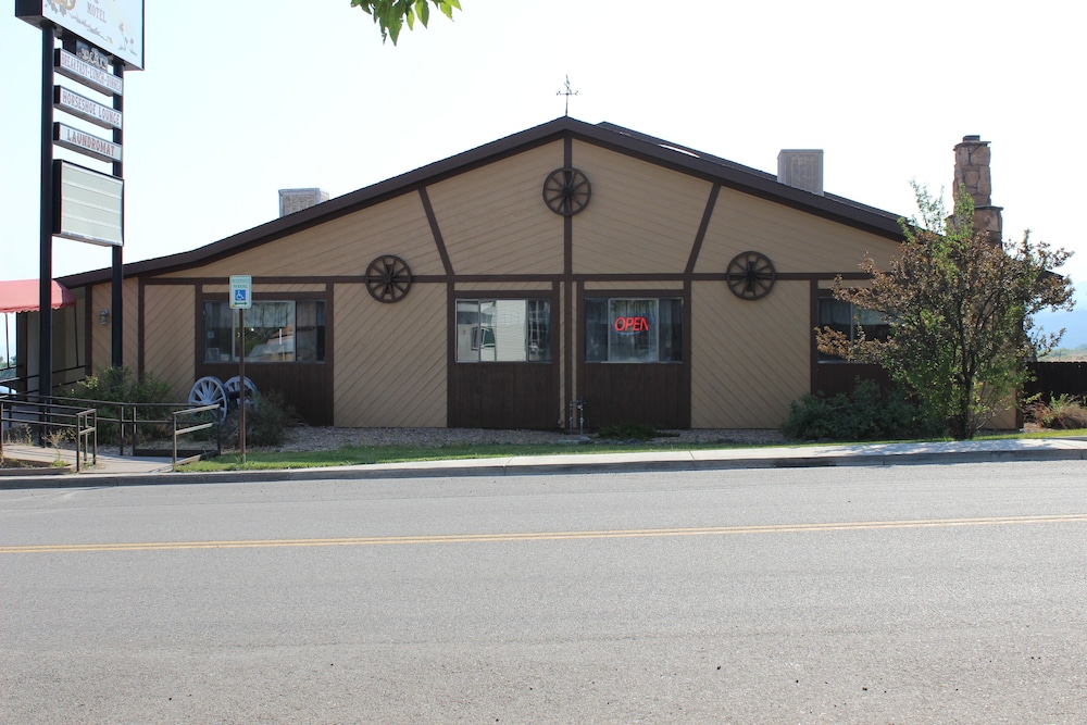 Wagon Wheel Restaurant Bar and Motel in Mesa, United States