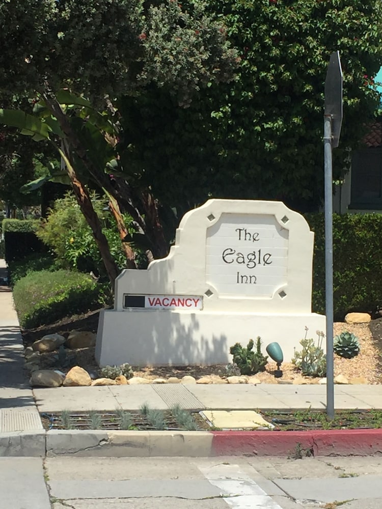 The Eagle Inn - photo 216
