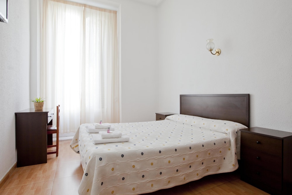 Hostal Condestable Madrid hotel