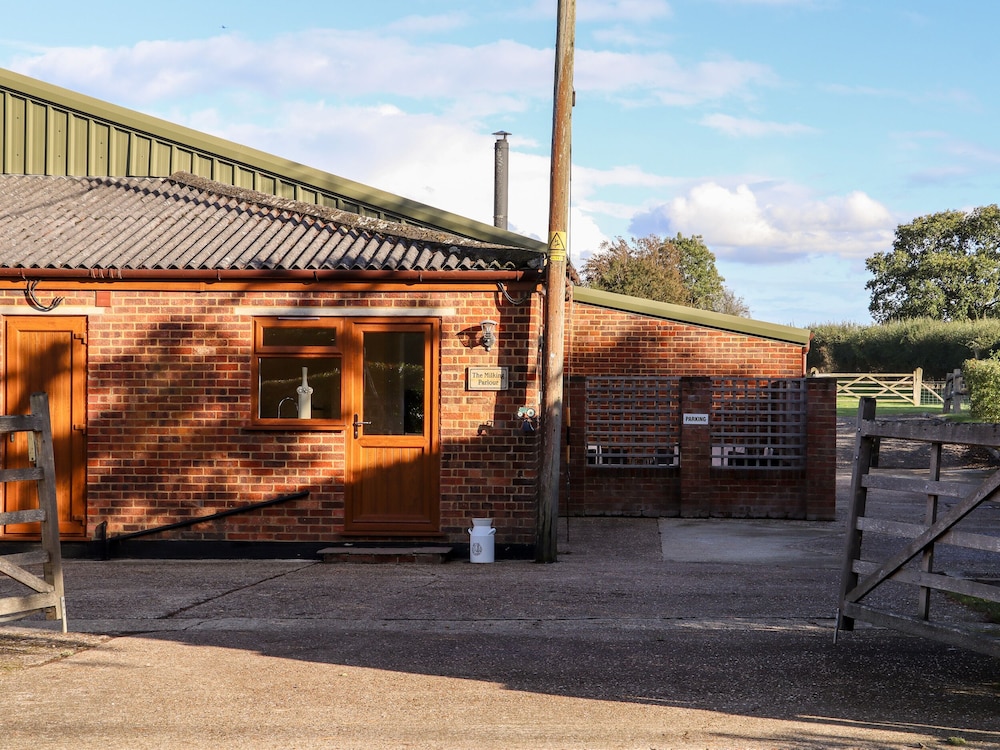 The Milking Parlour — Cranbrook