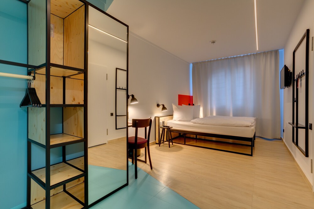 MEININGER Hotel Leipzig Hauptbahnhof in Leipzig, Germany