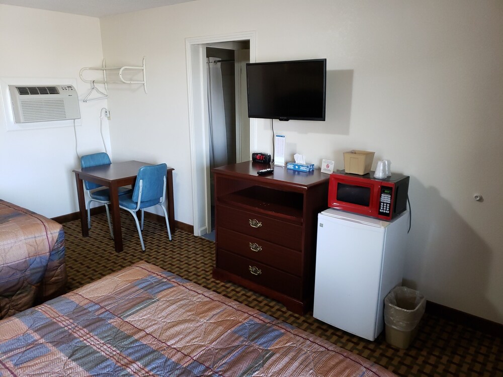 River Heights Motel - photo 7