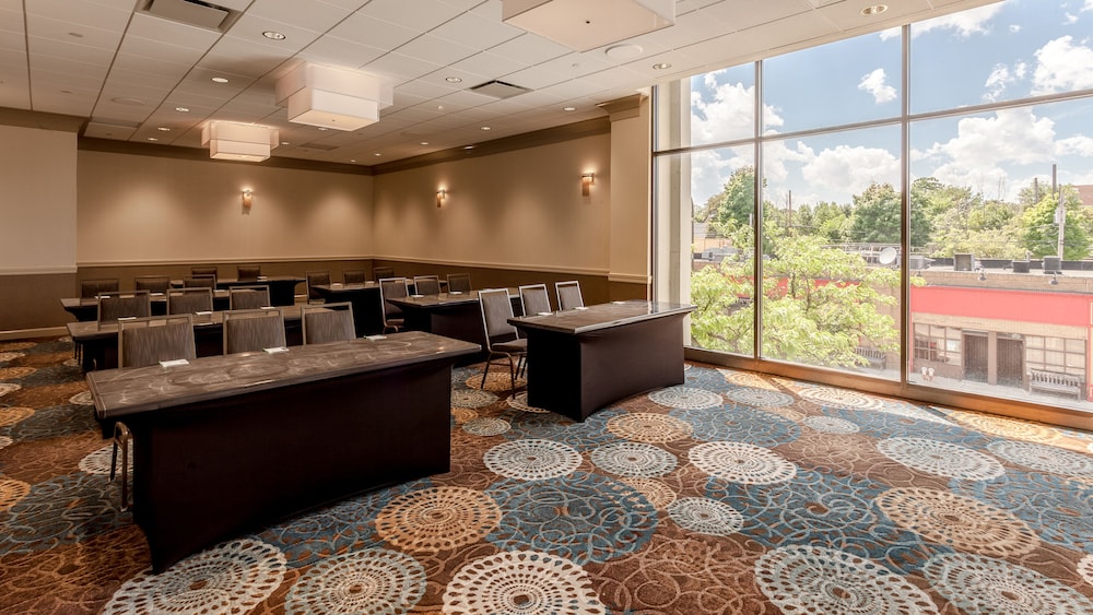 Holiday Inn Chicago North Evanston by IHG - photo 29
