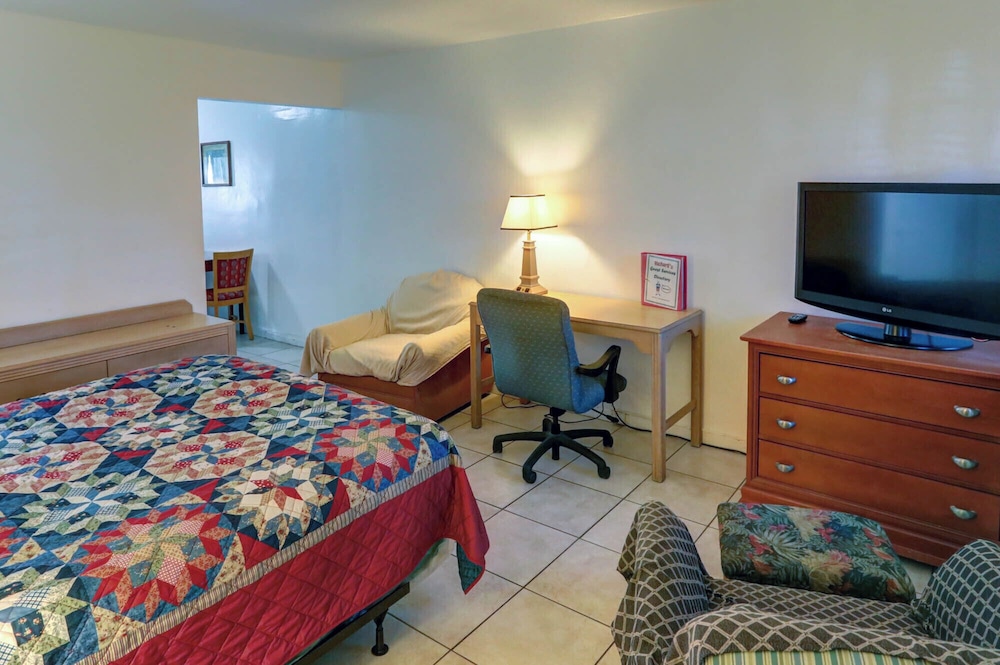 Richard's Motel Extended Stay - photo 39