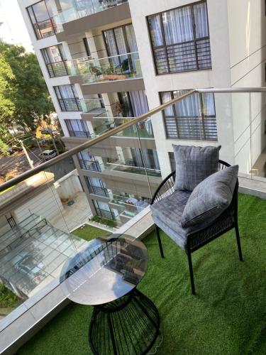 Stunning 2 Bedroom Riverside