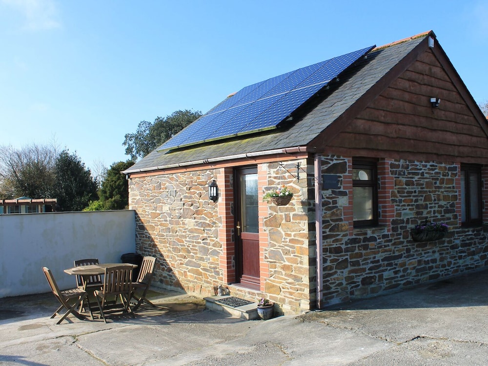 Little May — hotel near Cornwall Airport Newquay