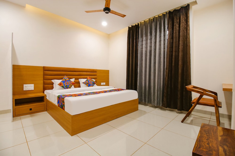 Hotel The Gravity Inn - carbon neutral hotel in Indore