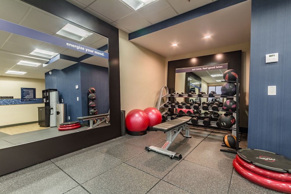 Hampton Inn Winchester University Mall Area - photo 25