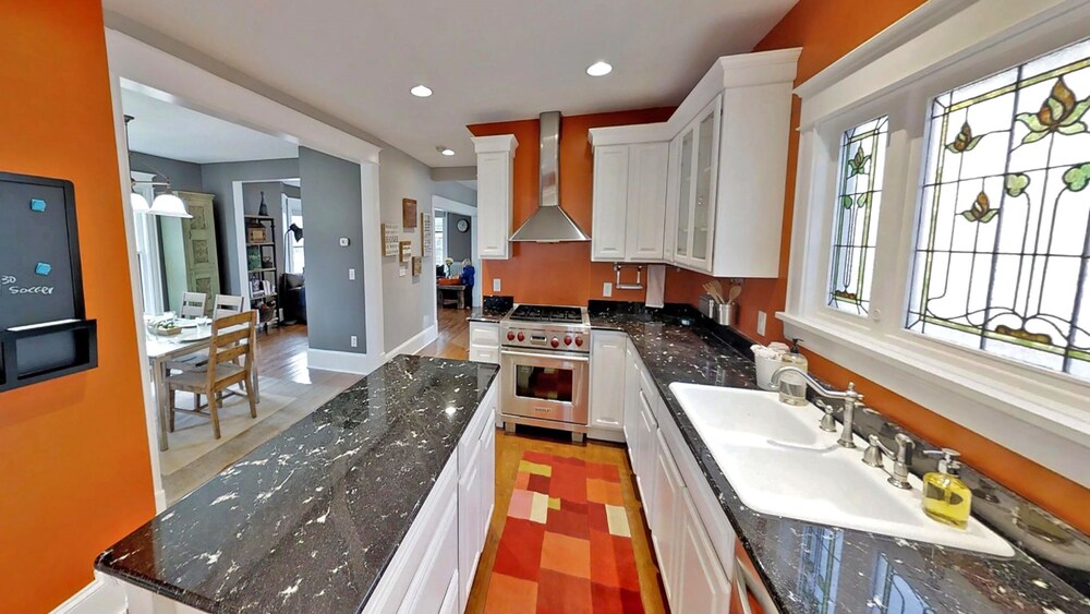 Linden Hills Luxury Charmer - photo 10