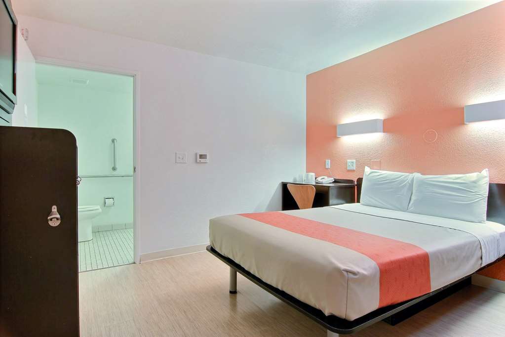 Motel 6 Corpus Christi TX East North Padre Island - photo 12