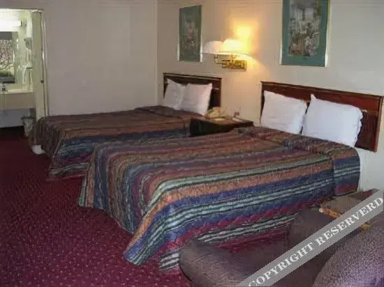 Knights Inn Bessemer AL - photo 10
