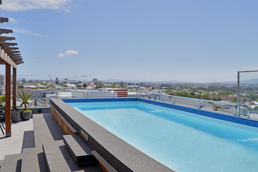 The Winchester 807 — 4-Star Luxury Hotel in Cape Town, South Africa