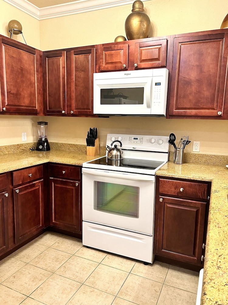 8020tt Unit 2404 Tuscana Resort 3 Bedroom Condo by RedAwning - photo 23