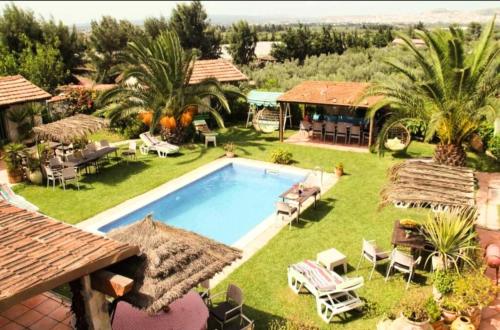 Le petit Olivier in Unknown City, Tunisia