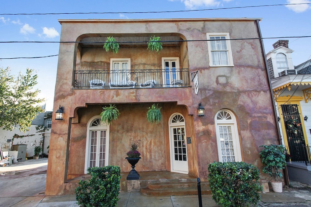 New Orleans Guest House - featured photo