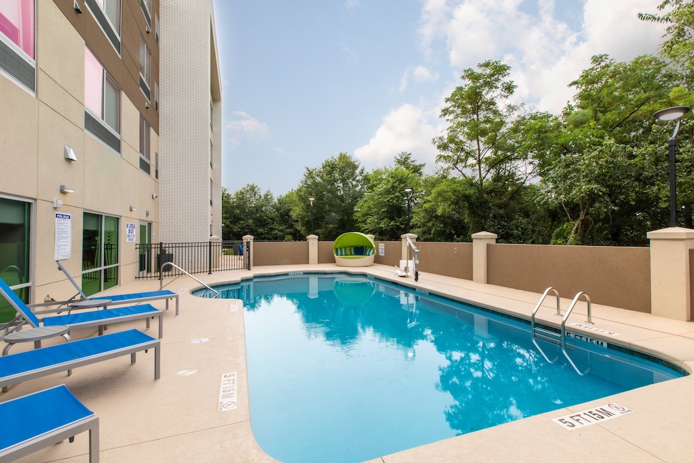 Holiday Inn Express & Suites Rock Hill by IHG - photo 35