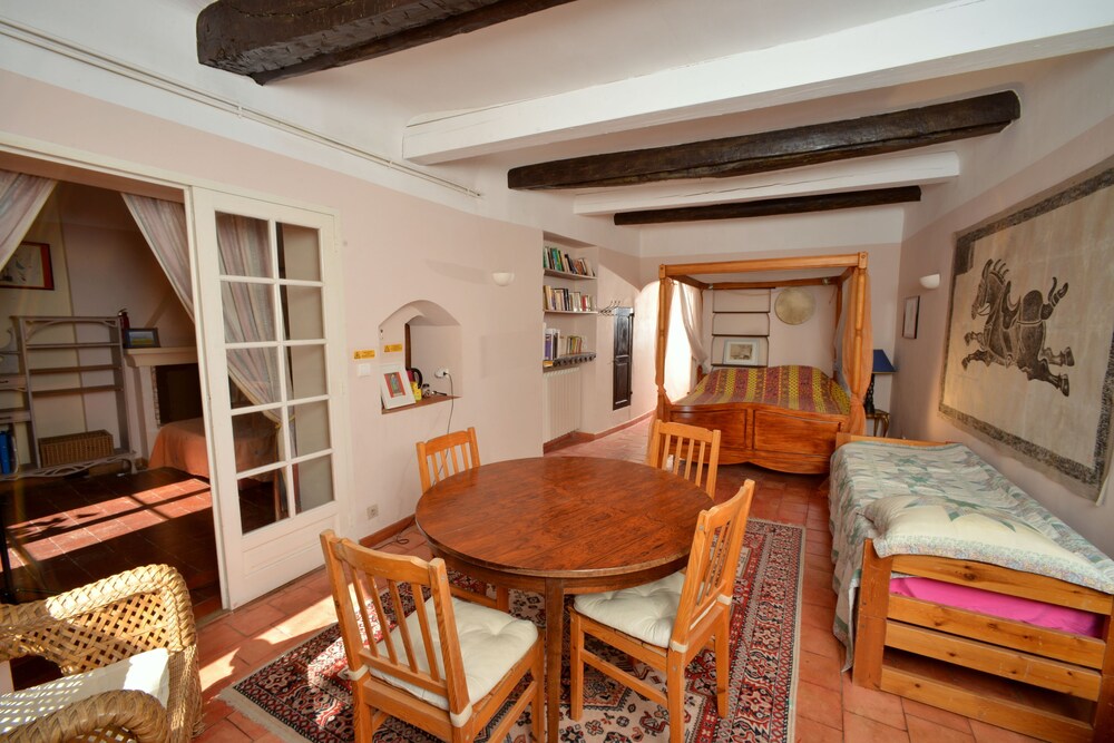 Auberge De La Fontaine — Rians — photo 2