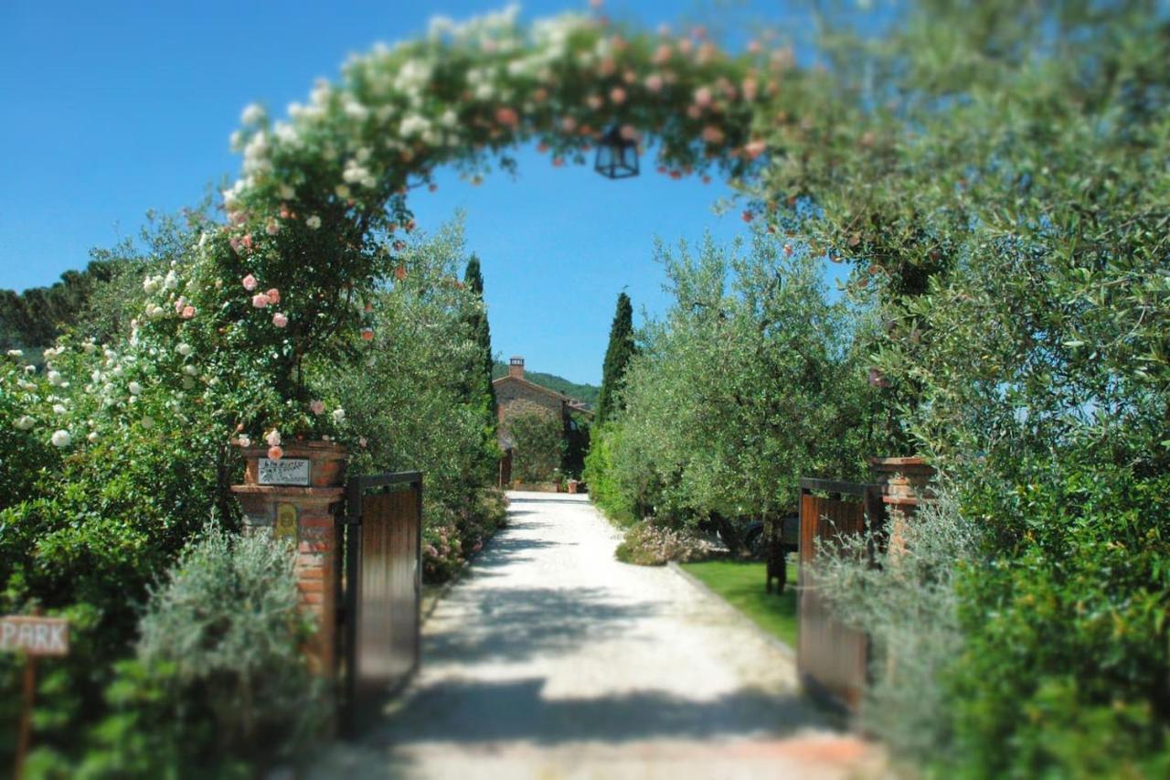 Fontanaro Farm And Culinary School — hotel in Paciano