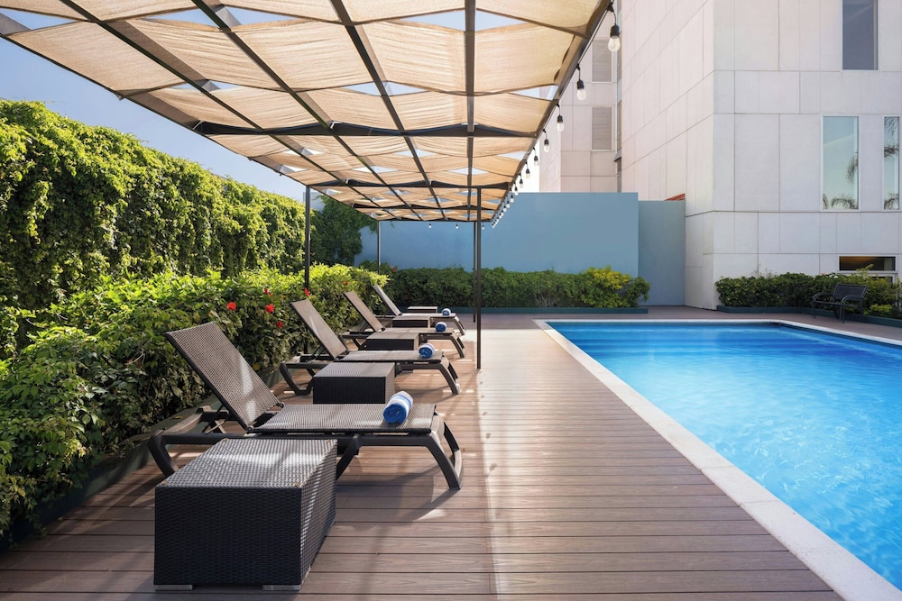 Courtyard by Marriott Leon at the Poliforum