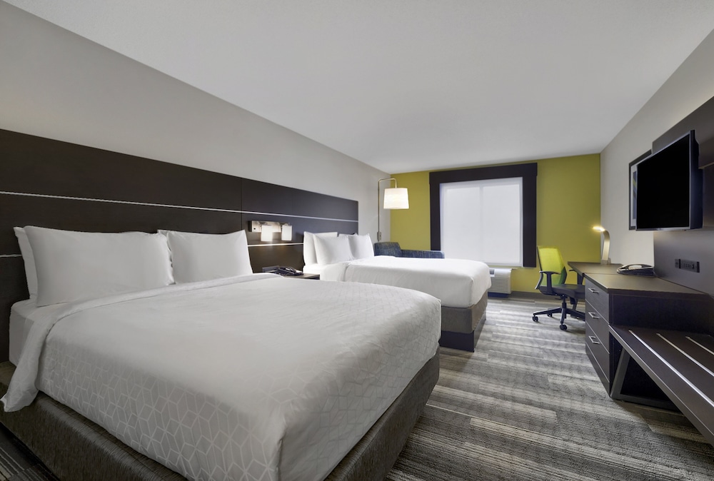Holiday Inn Express Hotel & Suites Kansas City Grandview by IHG - photo 19