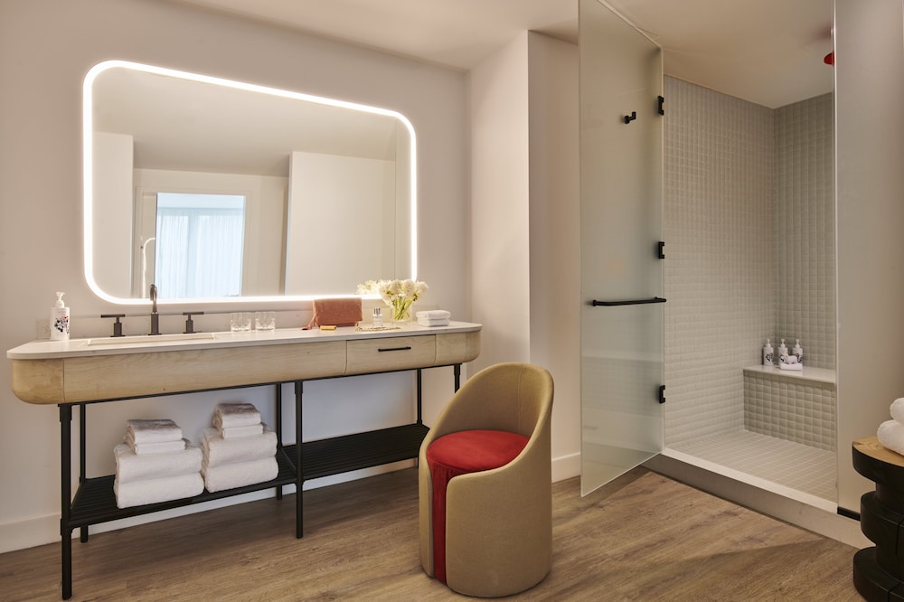 Virgin Hotels New York City - photo 36