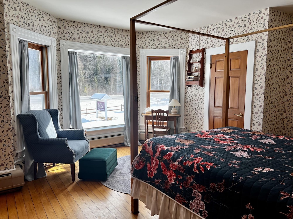 The Wayside Inn - photo 14