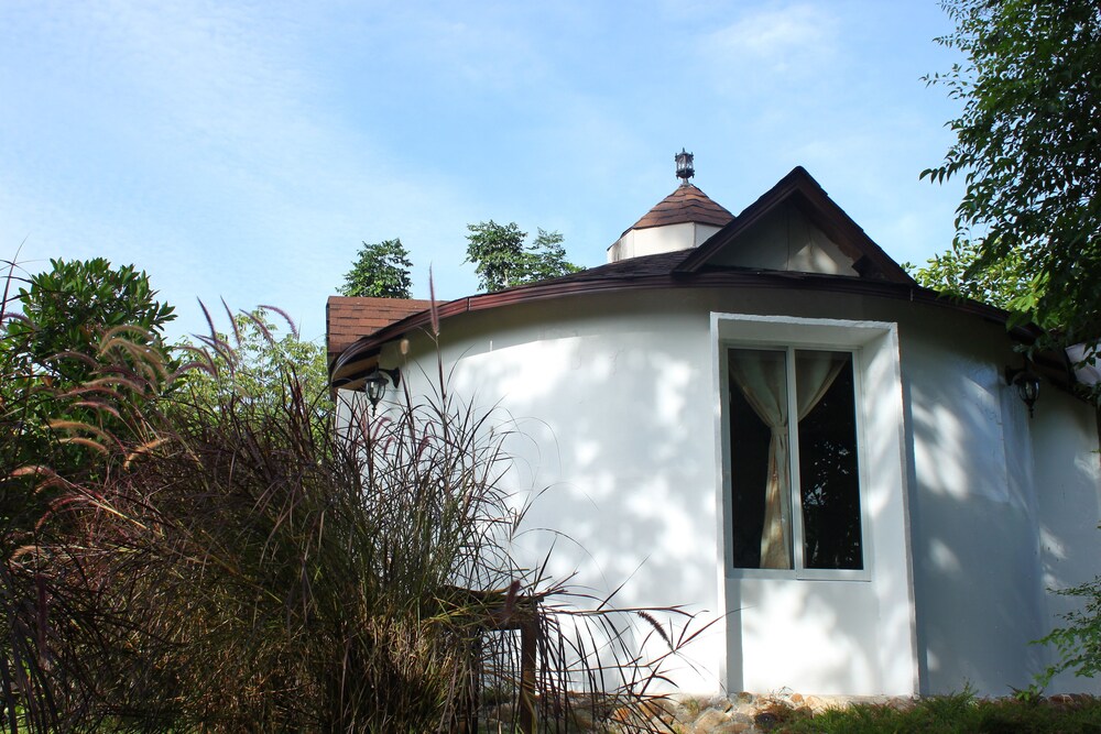 The Happiness Resort in Ratchaburi, Thailand