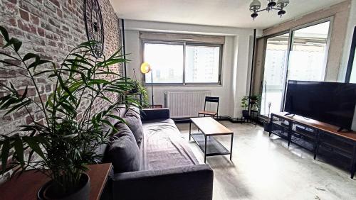 Logement Entier Proche de Lyon — hotel in Venissieux