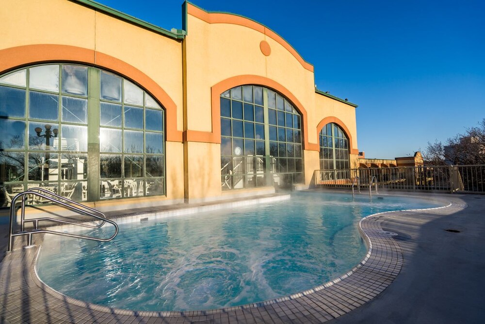 Temple Gardens Hotel & Spa — hotel in Moose Jaw
