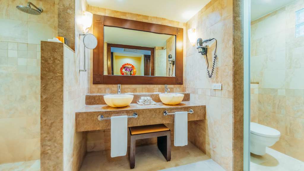 BMAYAP ROOM