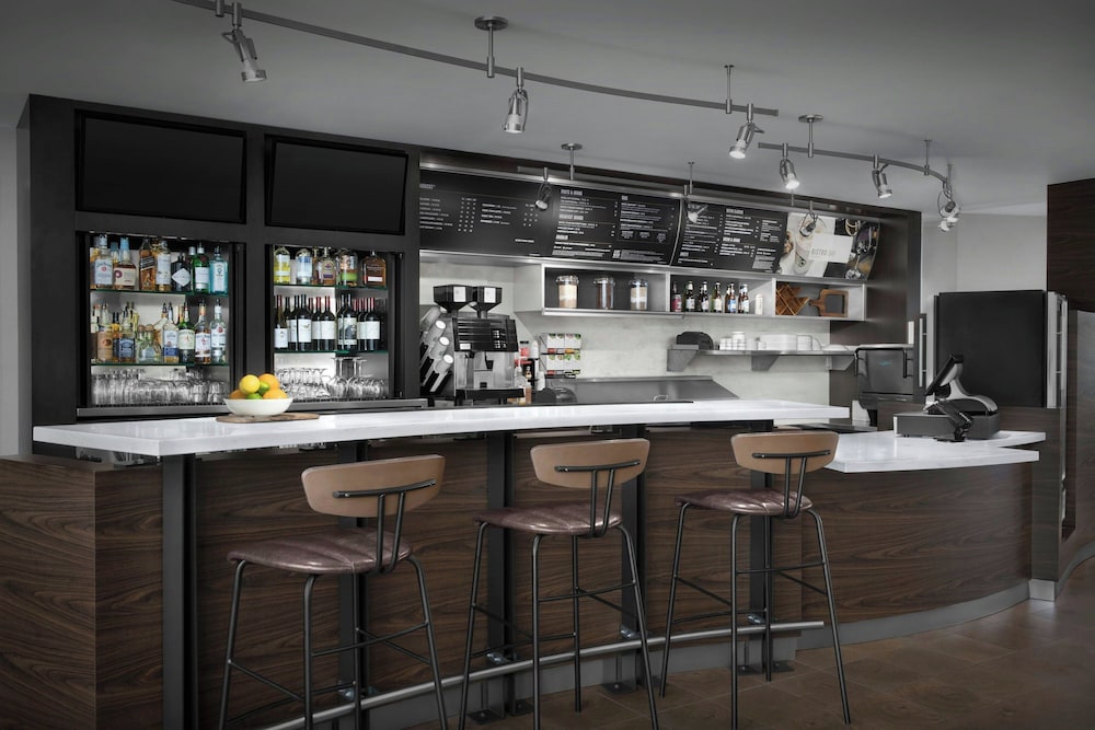Courtyard by Marriott Philadelphia Great Valley Malvern - photo 36