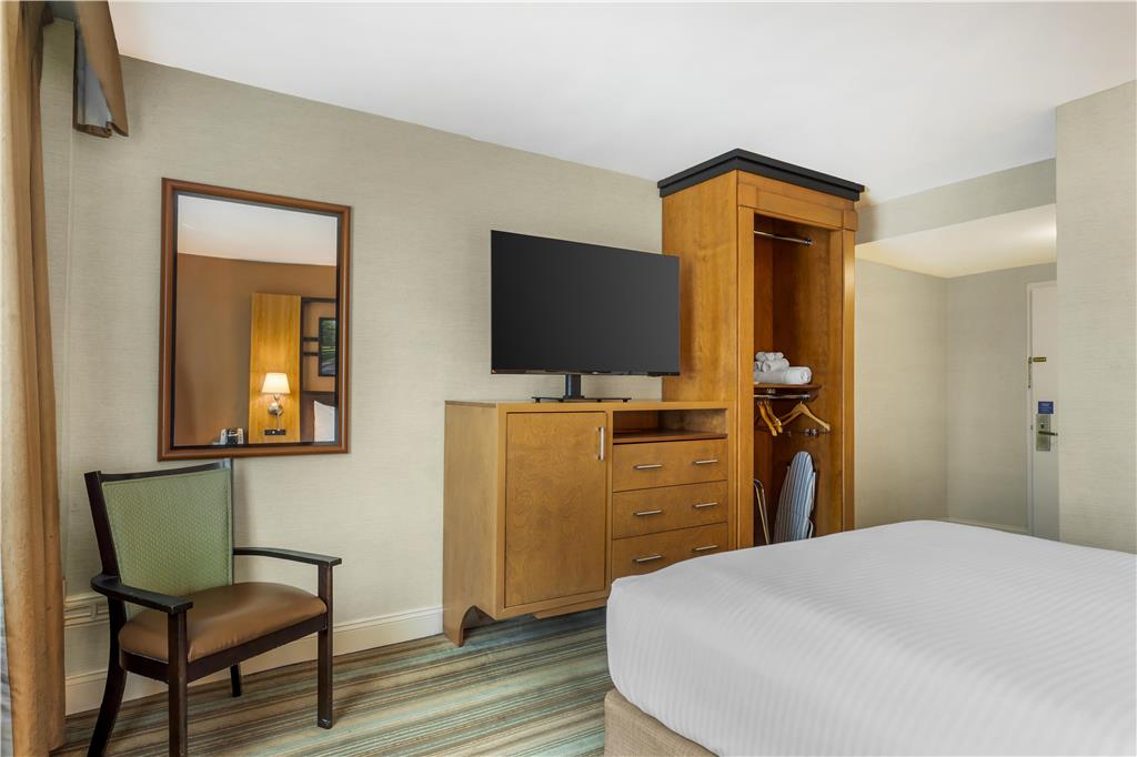 Best Western Queens Gold Coast - photo 29