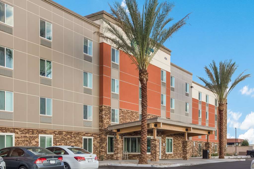 Woodspring Suites Mesa Chandler - photo 2