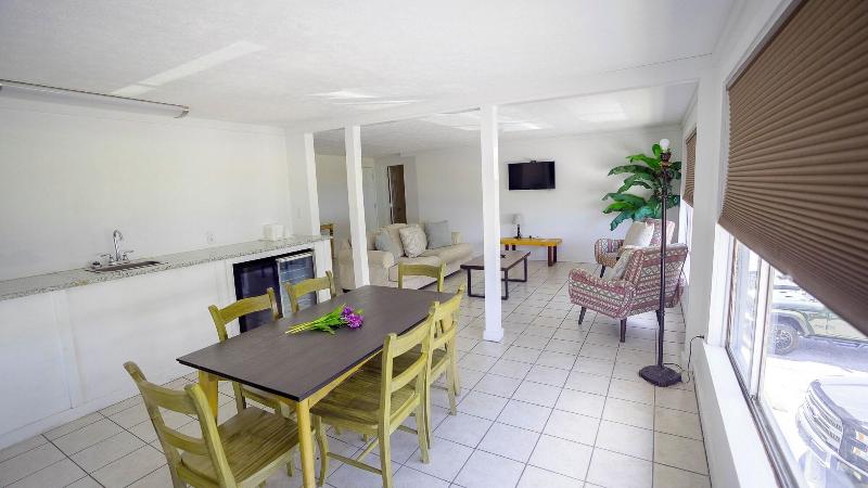 Banana Peel Resort - photo 10