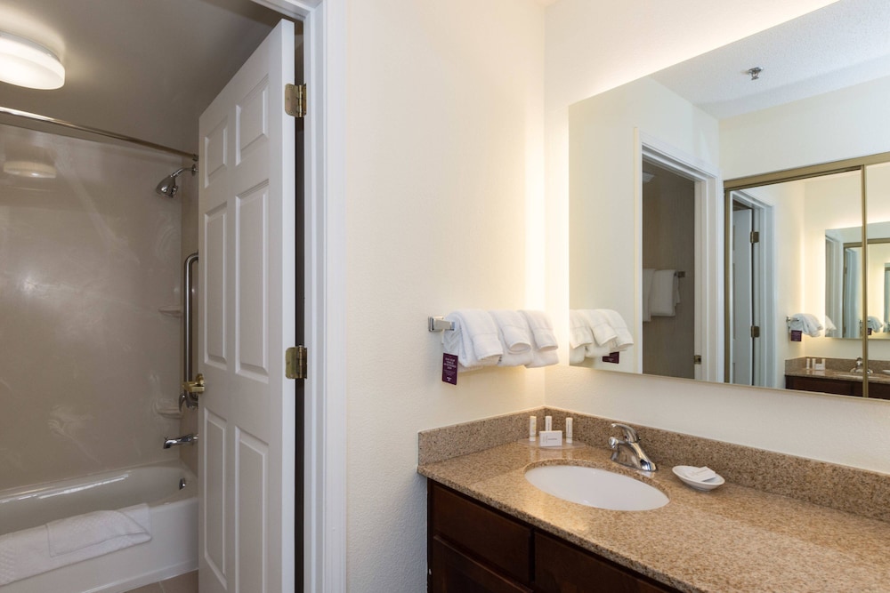 Residence Inn by Marriott Charlotte Lake Norman - photo 22