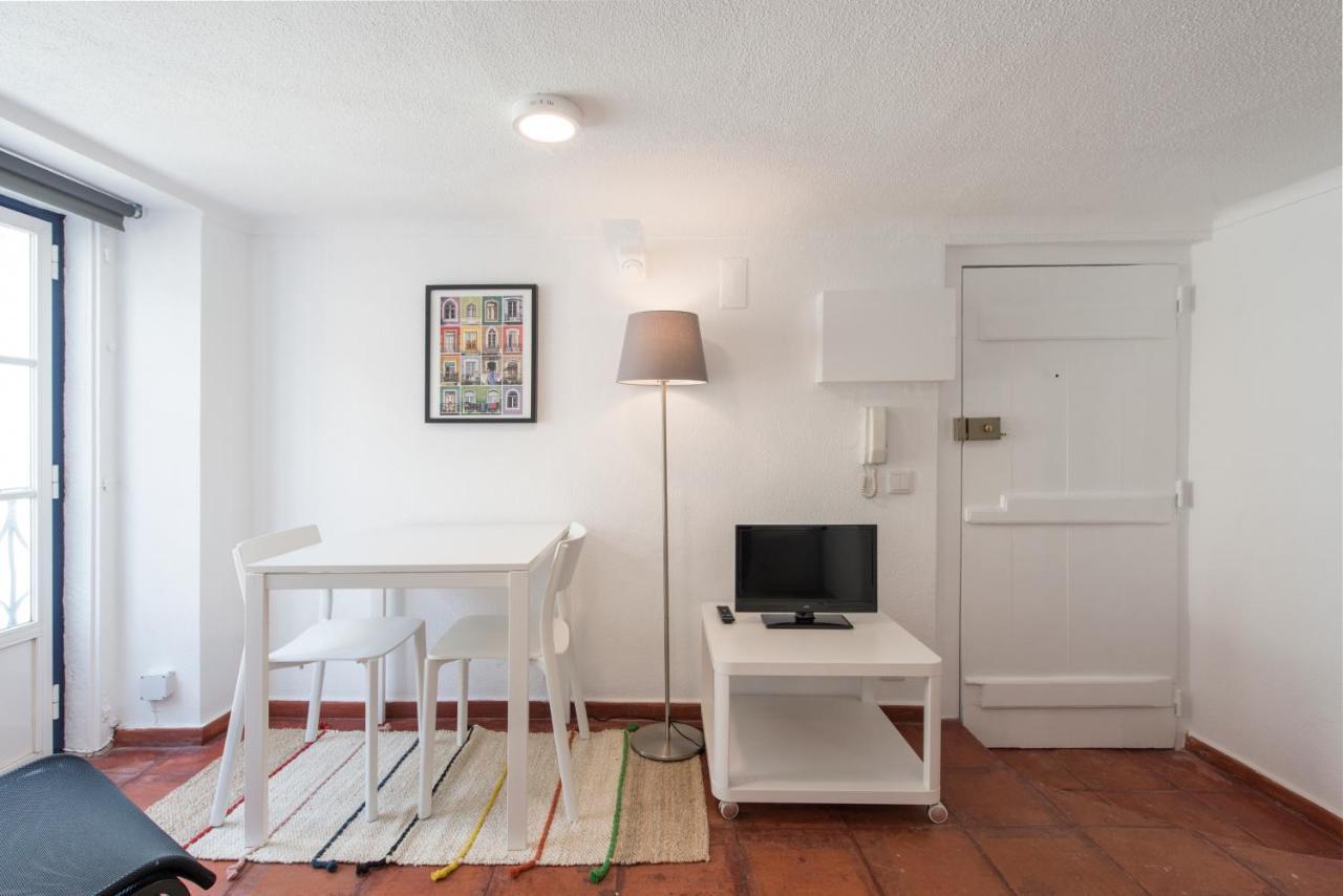 Cozy apartment in Bairro Alto I