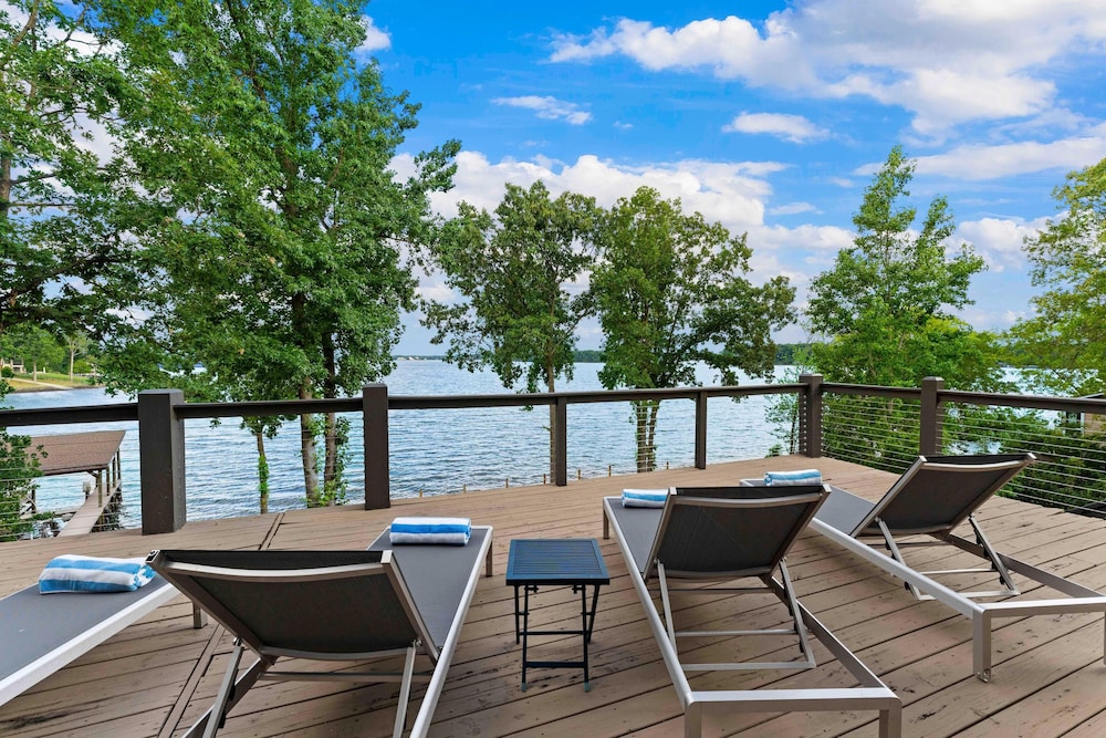 Lake Norman Getaway - photo 91