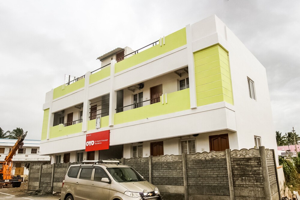 Oyo 45806 Sri Sakthi Vinayagar Residency — Coimbatore