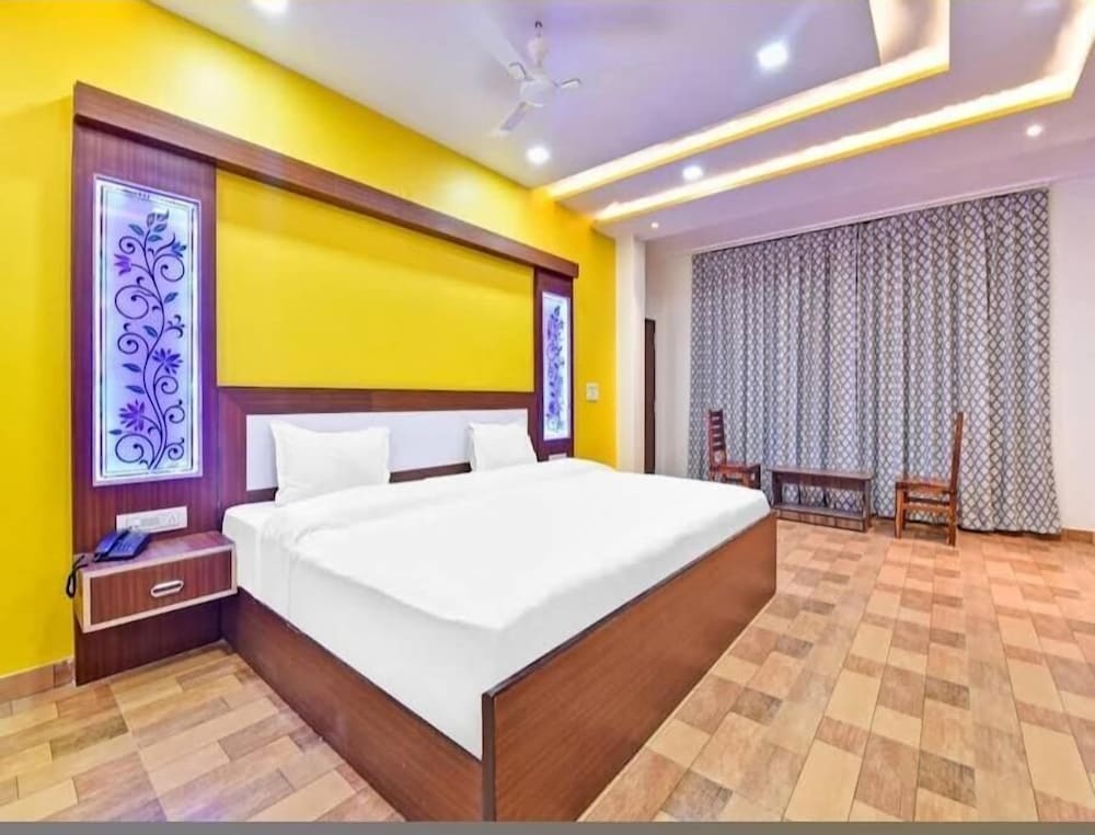 Hotel Panther Iscon Road Patrakar Colony in Jaipur, India