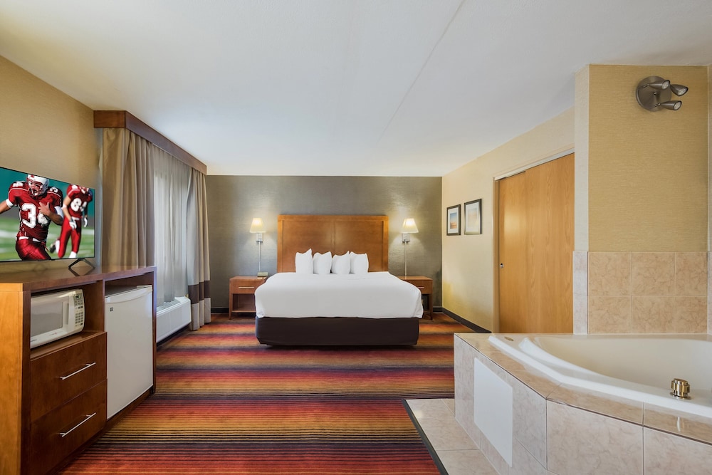 Red Roof Inn Fairfield - photo 6