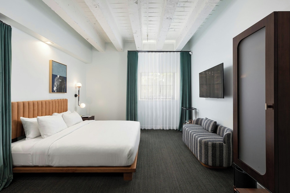 The Guild Hotel San Diego Downtown a Marriott Tribute Portfolio Hotel - photo 22