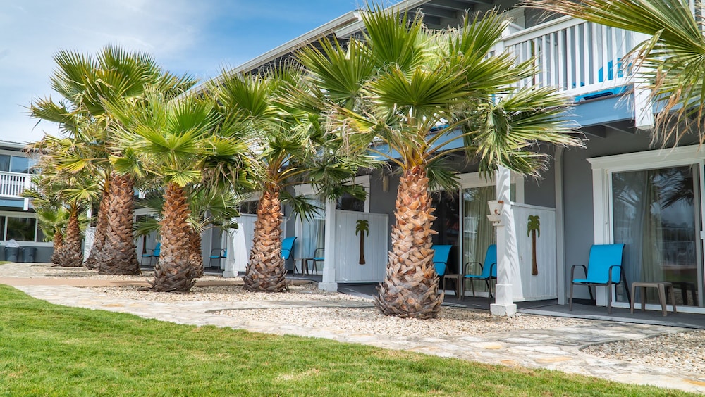 San Simeon Lodge - photo 55
