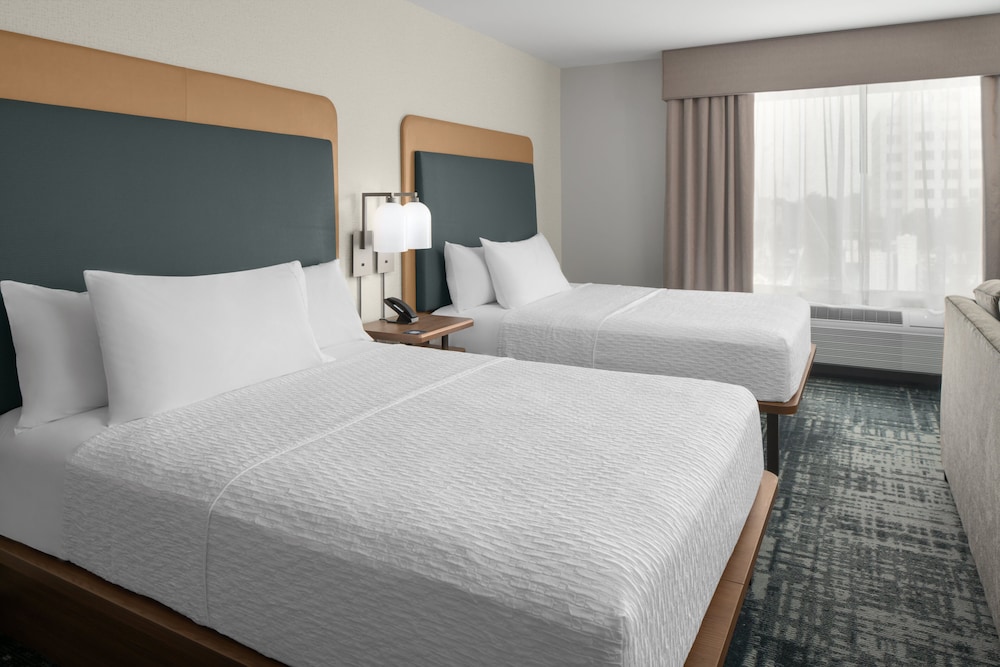 Homewood Suites By Hilton Grand Prairie At Epiccentral - photo 6